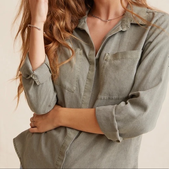 Bella Dahl Olive Green El Camino Button Down Top